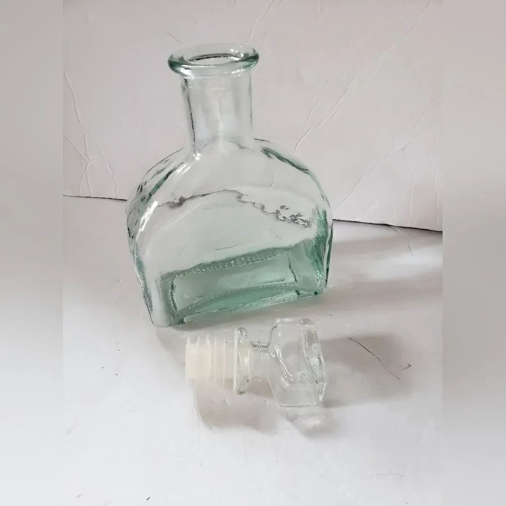 Glass Decanter  - Picture 7 of 11